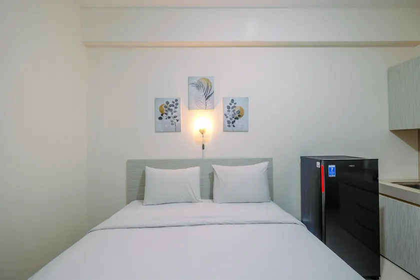 Homey Studio Apartment at Bogorienze By Travelio - Image 1