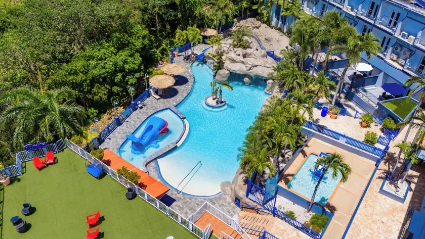 Hotel Vista Azul - Image 1