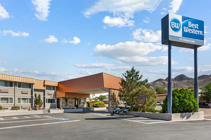 Best Western Hi-Desert Inn - Image 1