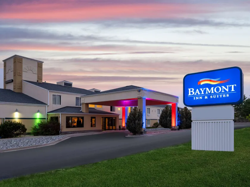 Baymont by Wyndham Limon - Image 1