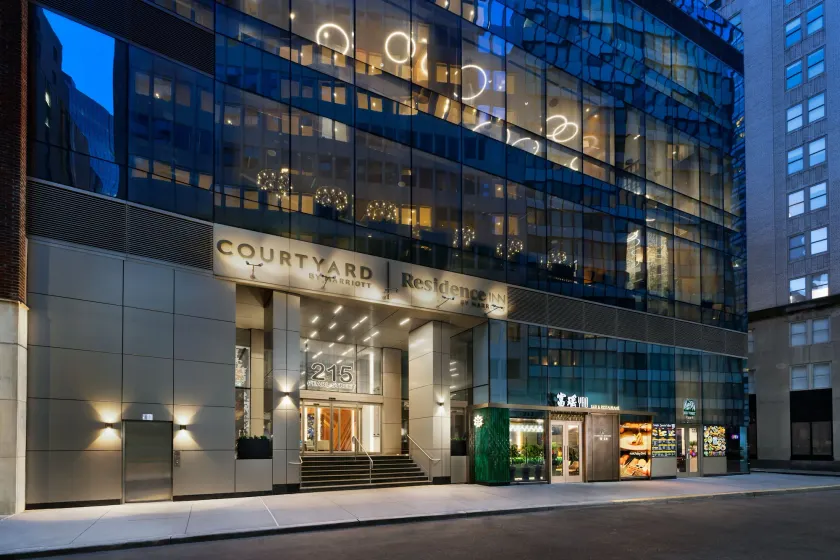 Courtyard New York Downtown Manhattan/Financial District - Image 1