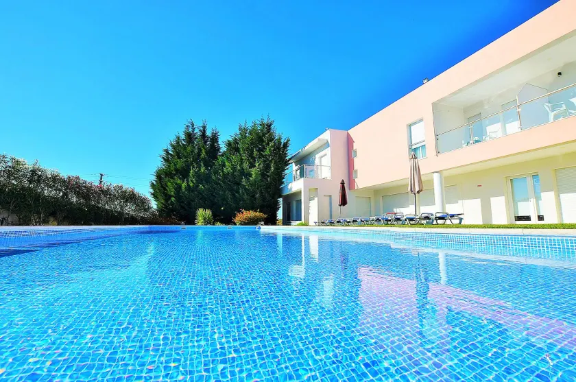 HILLTOP OASIS Lisboa Oeiras - Image 1