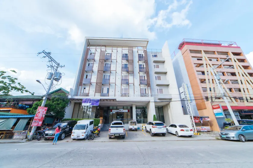 RedDoorz Plus @ Roxas Street Davao - Image 1