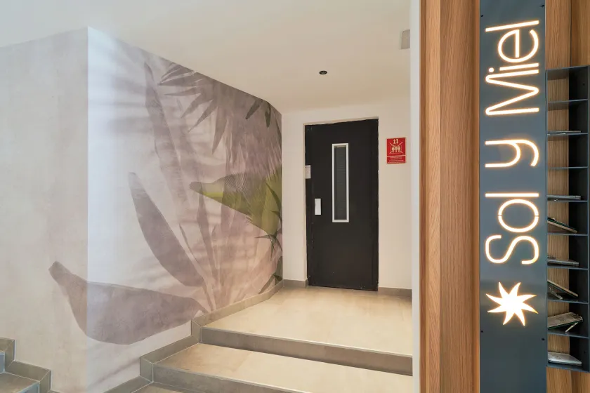 Hostal Sol y Miel - Image 1