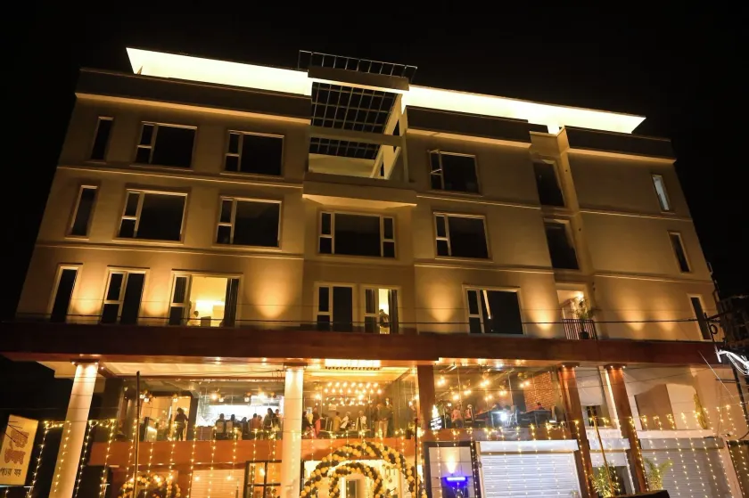 Hotel Palace View - Image 1