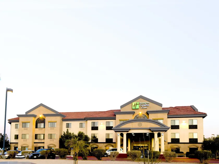 Holiday Inn Express & Suites Barstow - Route 66 by IHG - Image 1