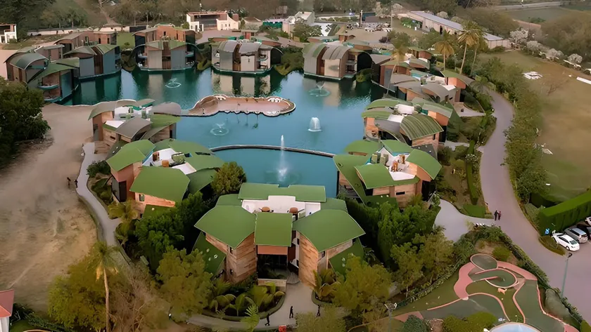 Neonz Resort & Club - Image 1