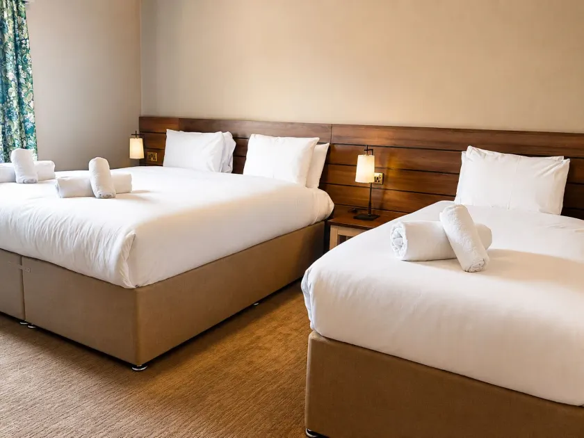 Marston Farm Hotel - Image 1