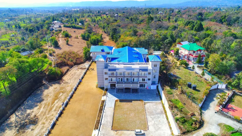 hotel the grand kartikeye - Image 1