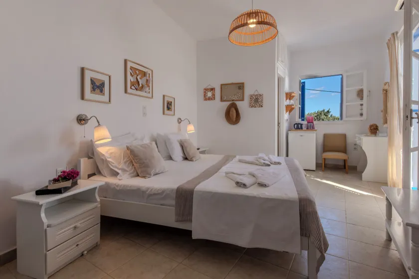 Heliotropio Studios & Apartments - Image 1