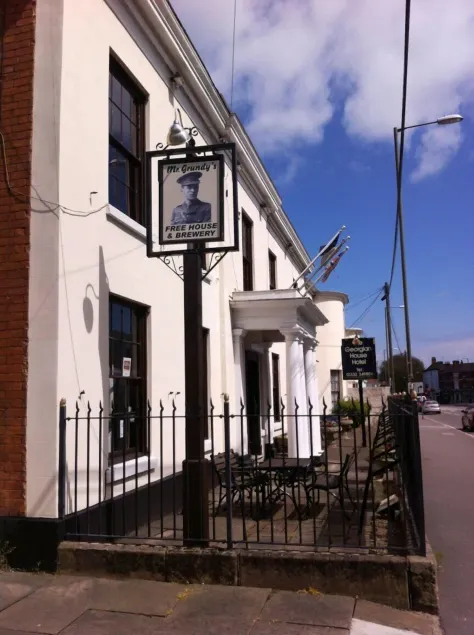 Georgian House Hotel - Image 1