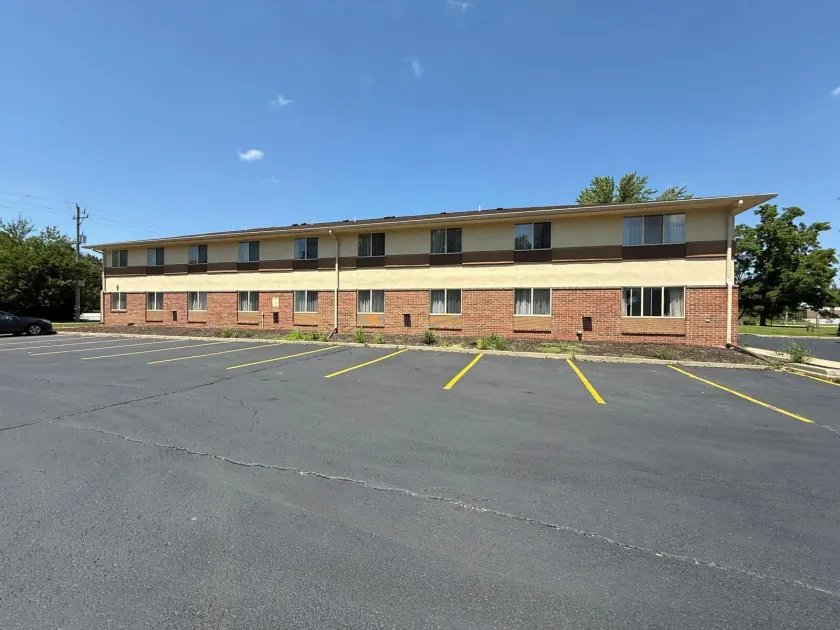 Fairview Inn & Suites Whitewater - Image 1