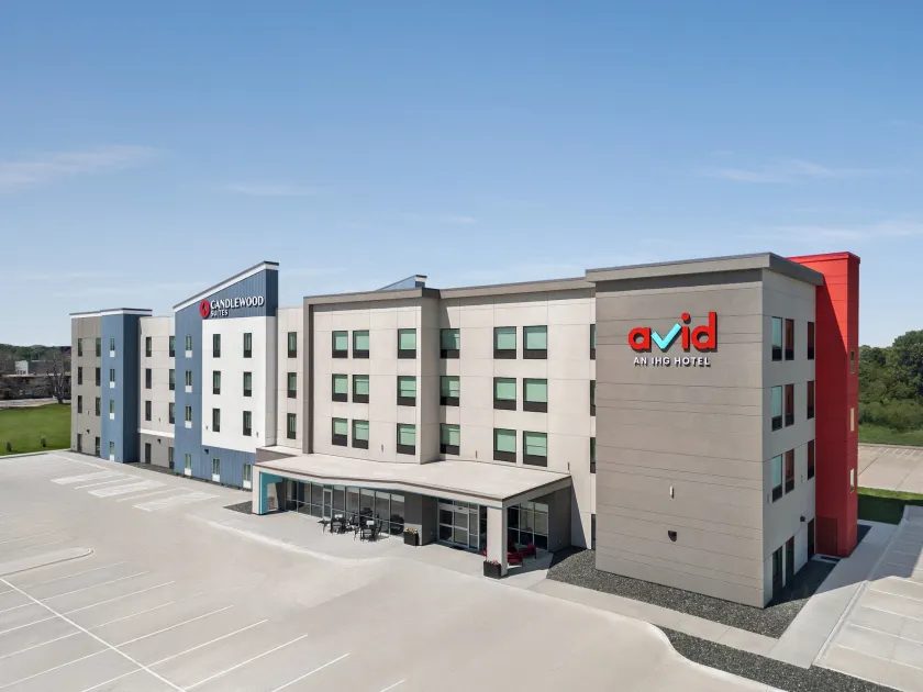 avid hotel Mission East - McAllen Area by IHG - Image 1