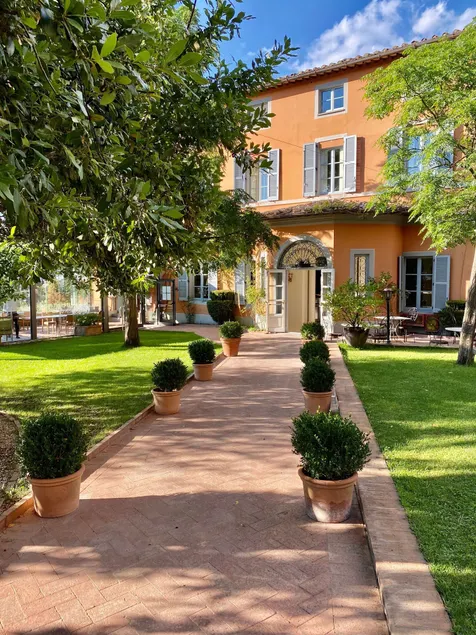 Hotel Vannucci - Image 1