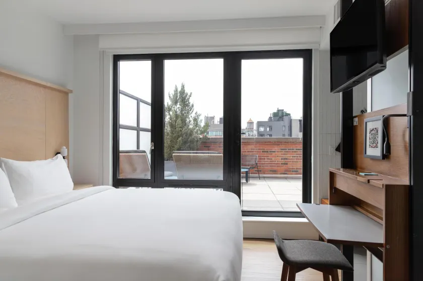 Arlo SoHo - Image 1