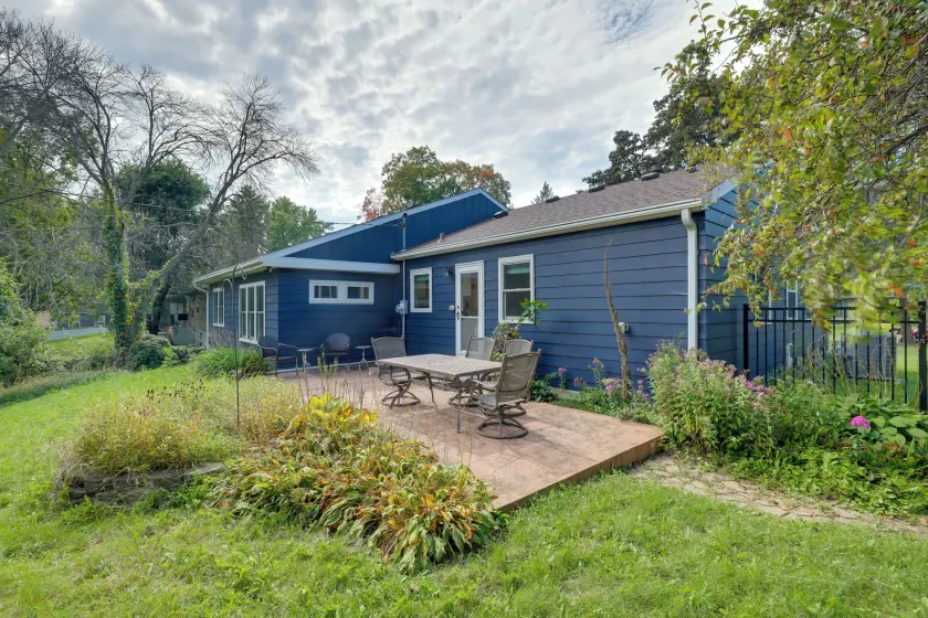 Pet-friendly Minneapolis Home w/ Spacious Yard - Image 1