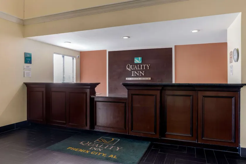 Quality Inn Phenix City Columbus - Hall
