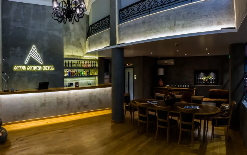 Alter Athens Hotel - Image 1