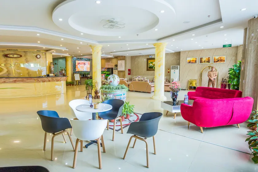 3MG Lakeside Hotel - Image 1