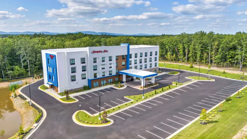 Hampton Inn By Hilton Gordonsville - Image 1