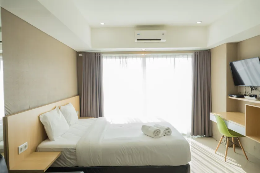 Strategic Studio Apartment at Tamansari La Grande near BIP By Travelio - Image 1