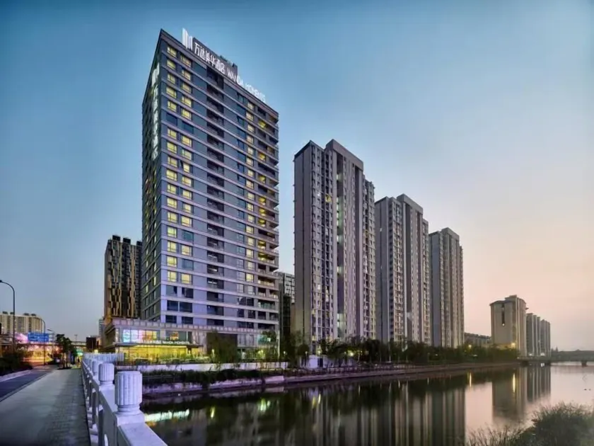 Wanda Moments Shanghai - Image 1