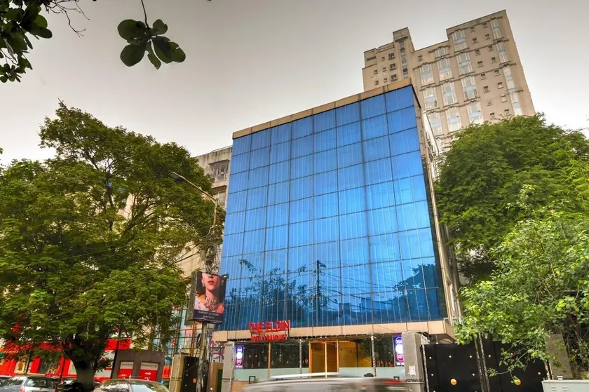 The Elgin Hotel - Image 1