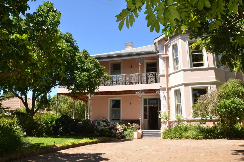 Medindi Manor - Image 1