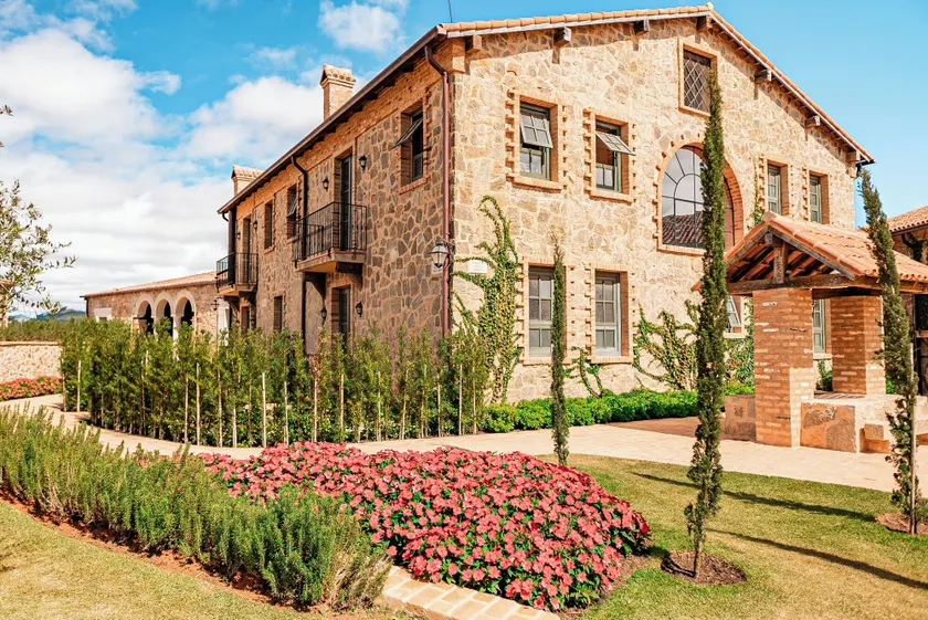 Hotel Borgo Del Vino - Image 1