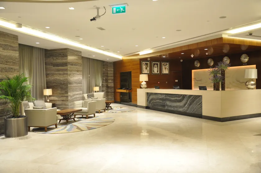 Lavender Hotel Al Nahda Dubai - Vestíbulo