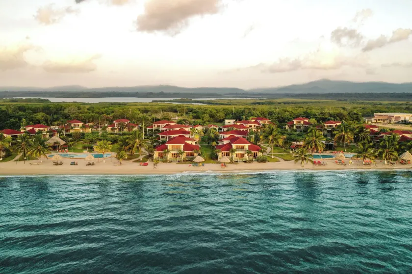 Hopkins Bay Resort - Image 1