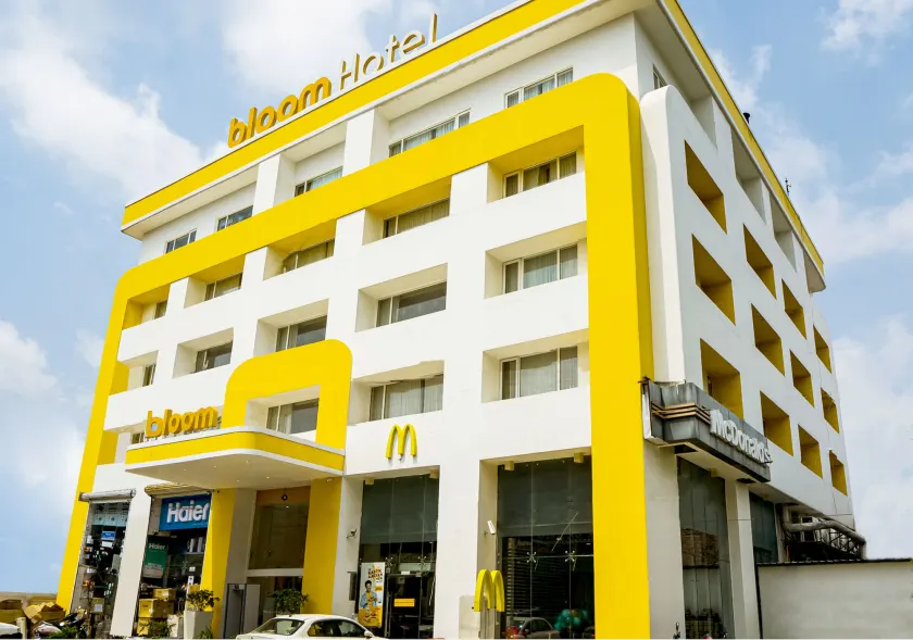 Bloom Hotel - Jammu - Image 1