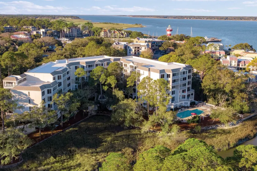 Marriott's Harbour Club - Image 1