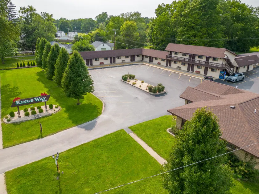 Kingsway Inn - Image 1