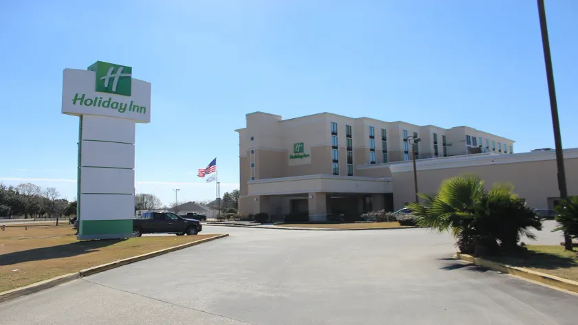 Holiday Inn Baton Rouge-South by IHG - Image 1