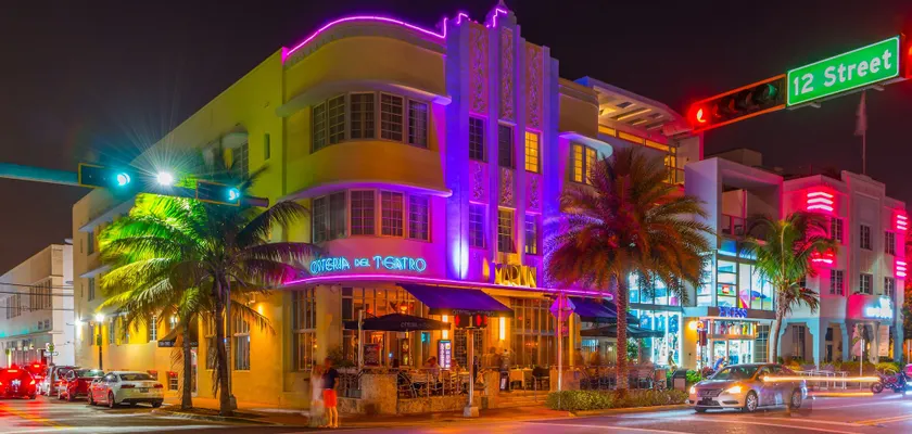 The Marlin Hotel - Image 1