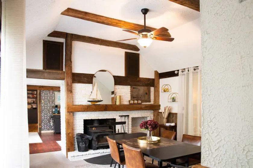 Charming Historic Lake's Region Retreat - Image 1