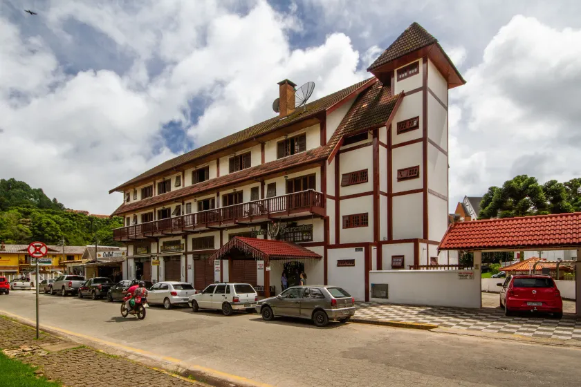 Hotel Barcelos - Image 1