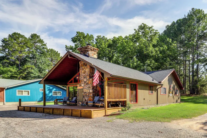 Steps to White River: Cabin Retreat w/ Dock Access - Image 1