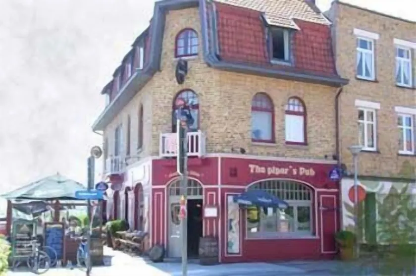The Pipers - Image 1