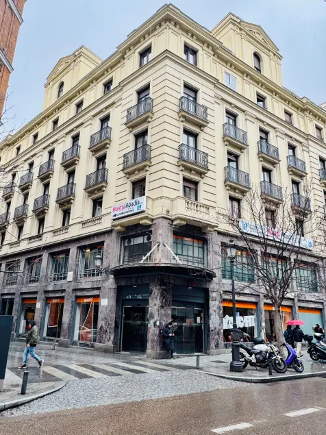 Hostal Abadia Madrid - Image 1