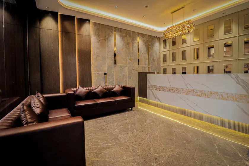 Hotel Ascent Star Inn - Near Mumbai International Airport - Image 1