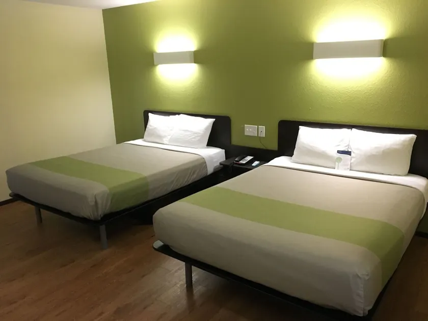 Motel 6-Troy, IL - Image 1