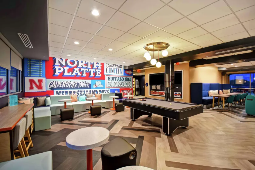 Tru by Hilton North Platte - Image 1