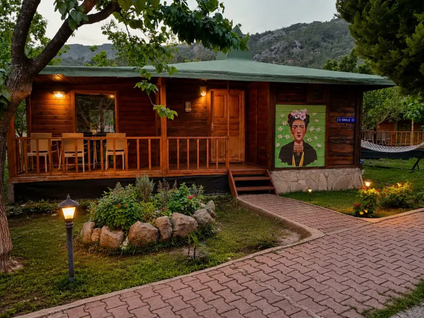 Çıralı Likya Yanartaş Bungalow - Image 1