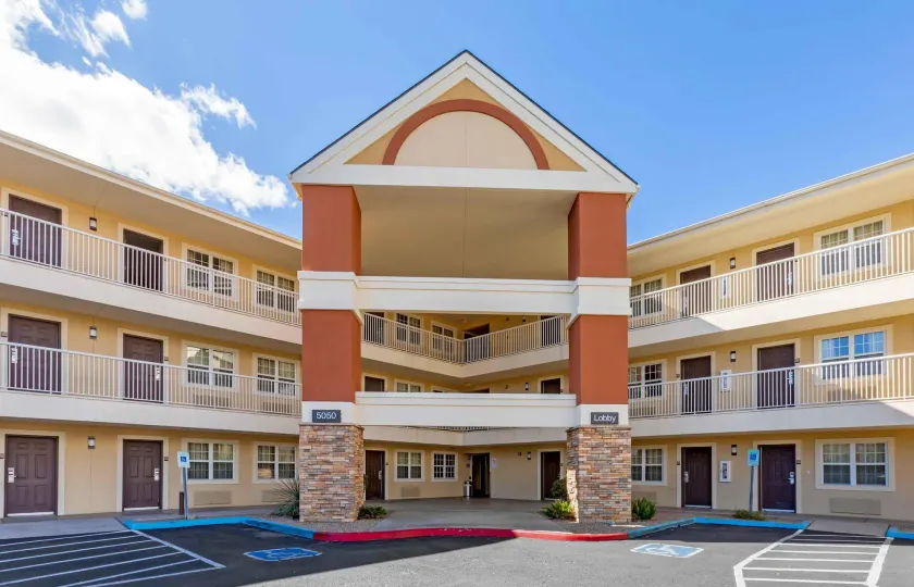 Extended Stay America Suites - Tucson - Grant Road - Image 1