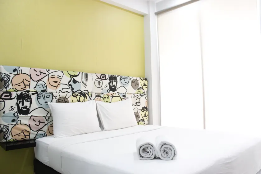 Trendy 1BR near ITB @ Dago Suites Apartment By Travelio - Image 1