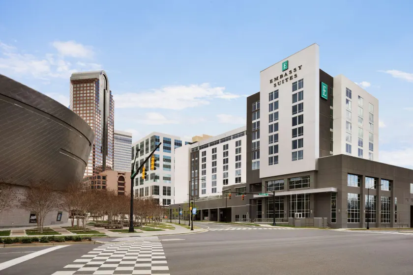 Embassy Suites by Hilton Charlotte Uptown  - Image 1