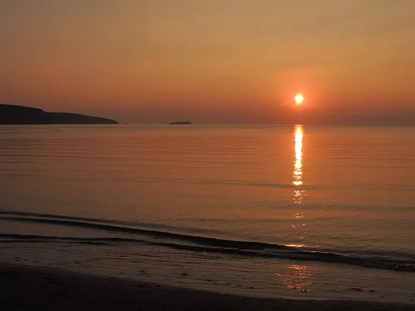 Sunset Bed and Breakfast - Image 1