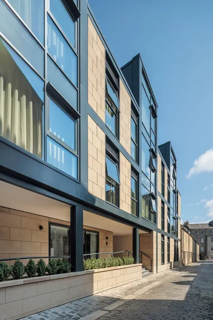 Forth House by Supercity Aparthotels - Image 1